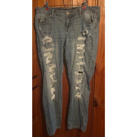 Torrid premium denim boyfriend fit jeans distressed size 12 regular - Picture 1 of 4